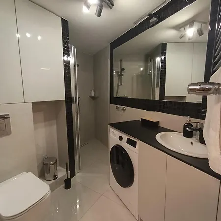 Apartman Lofty Nad Warta - Free Parking - Self Check-in